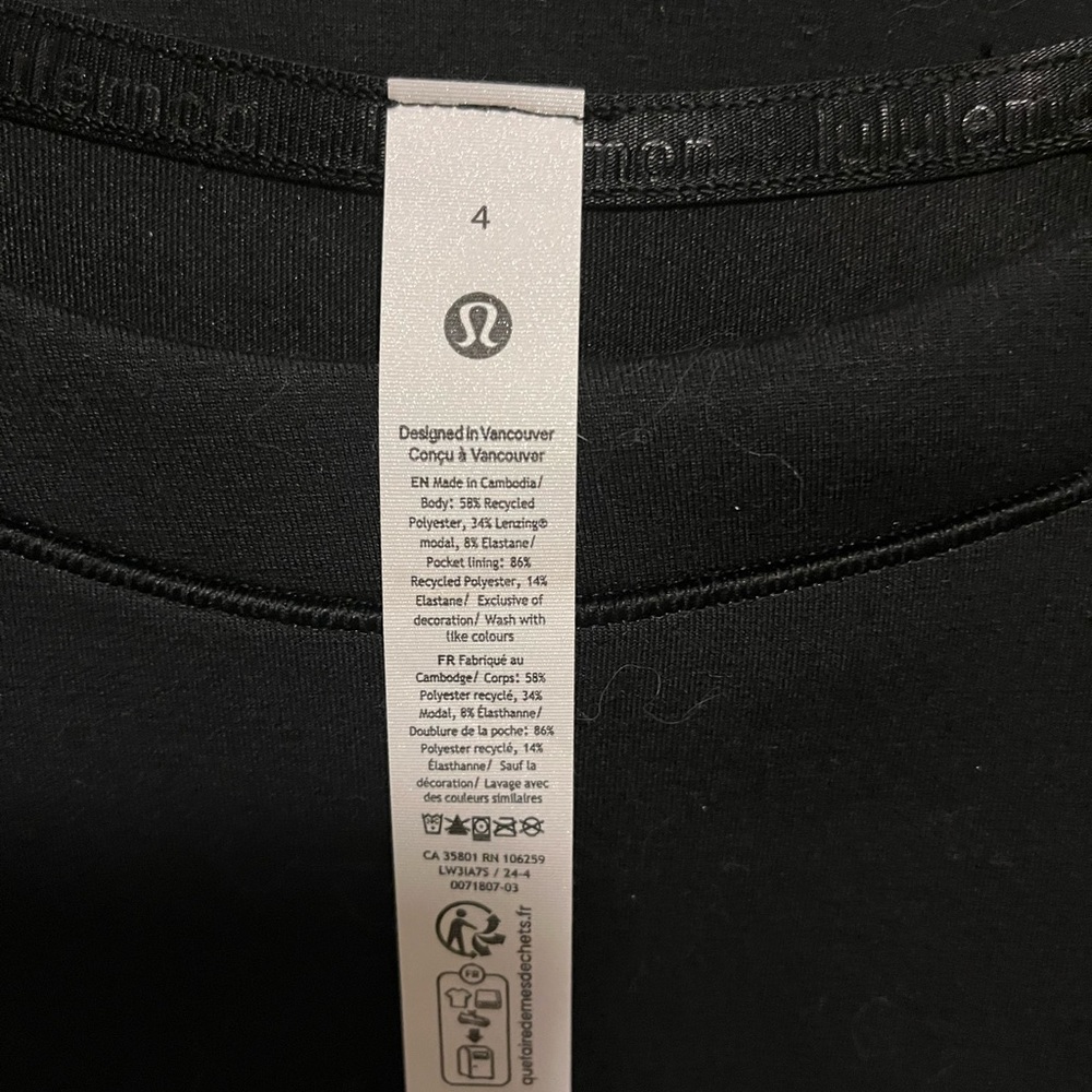 NWT lululemon athletica Black Sweatshirt Smooth Spacer Cropped Pullover Logo - Picture 3 of 6